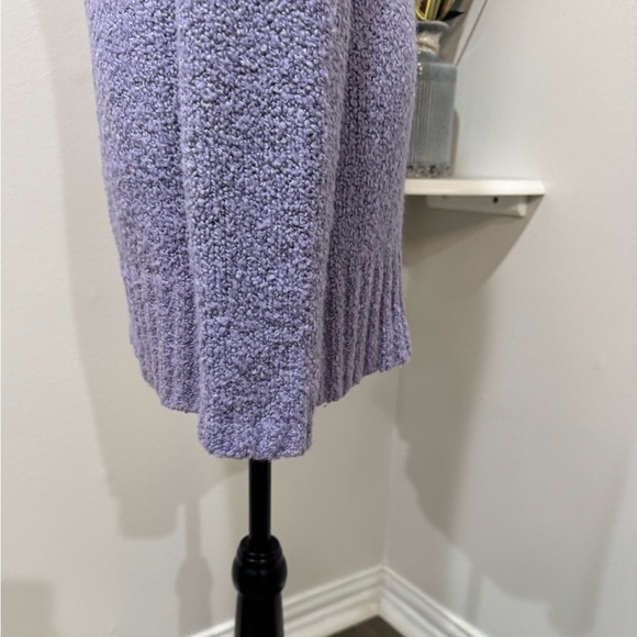 Croft & Barrow Versatile Chic pullover Purple V-Neck Sweater Soft Knit size Med - Picture 5 of 8
